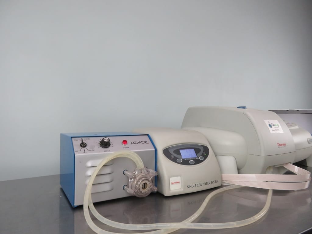 Thermo Evolution 201 UV Vis Spectrophotometer