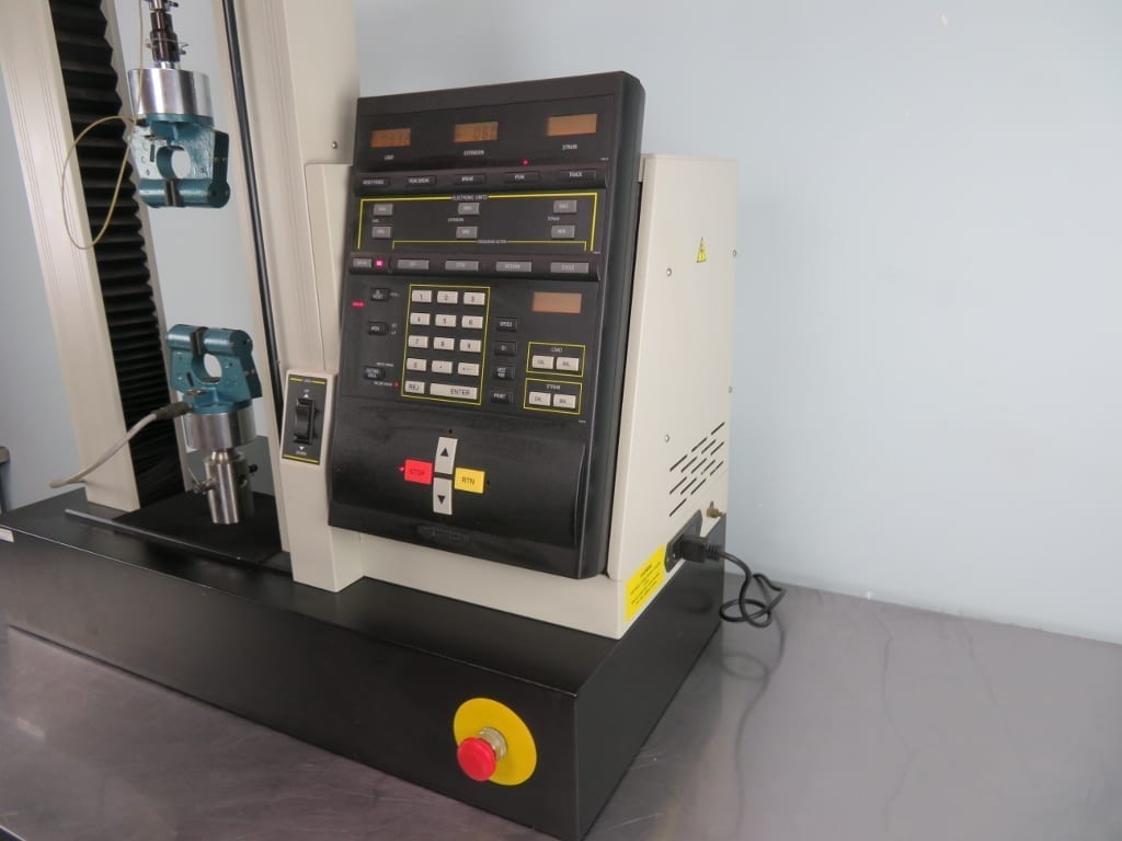 Instron 4411 Tensile Strength Tester