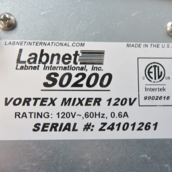 https://www.thelabworldgroup.com/wp-content/uploads/2021/05/labnet-vortex-mixer-serial-9452-600x600.jpg