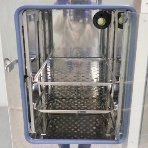 https://www.thelabworldgroup.com/wp-content/uploads/2021/05/vwr-gravity-convection-incubator-interior-300x300.jpg