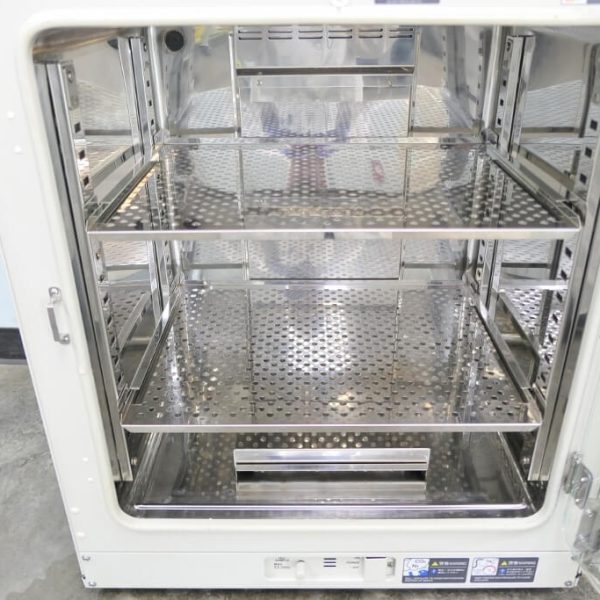 Sanyo CO2 Incubator MCO-20AIC - The Lab World Group