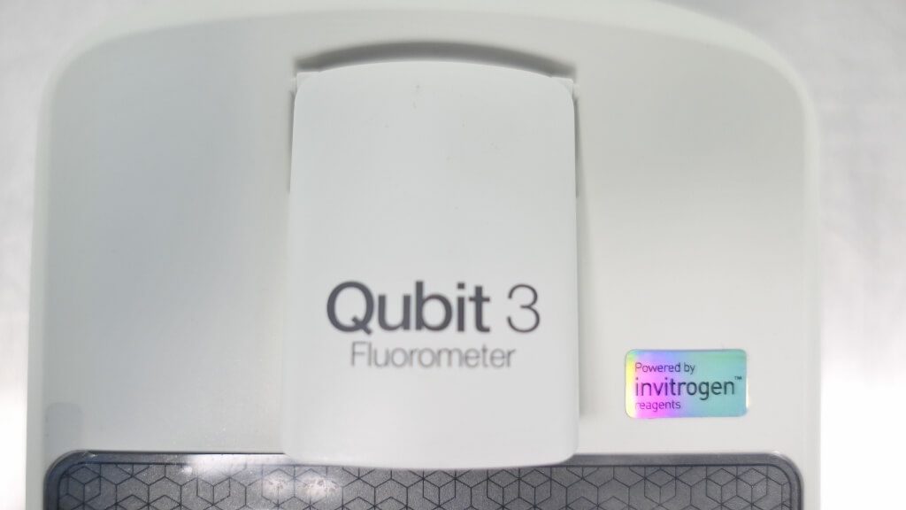 Qubit 3.0 Fluorometer The Lab World Group