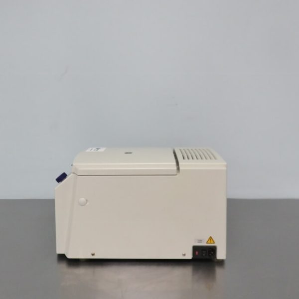 Eppendorf 5415R Refrigerated Centrifuge - The Lab World Group